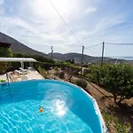 The Eagle's Nest House Tatil Evi Kamari (Paros)