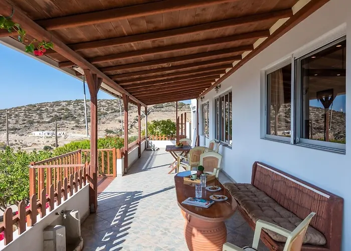 Vakantiehuis The Eagle's Nest House Kamari (Paros)