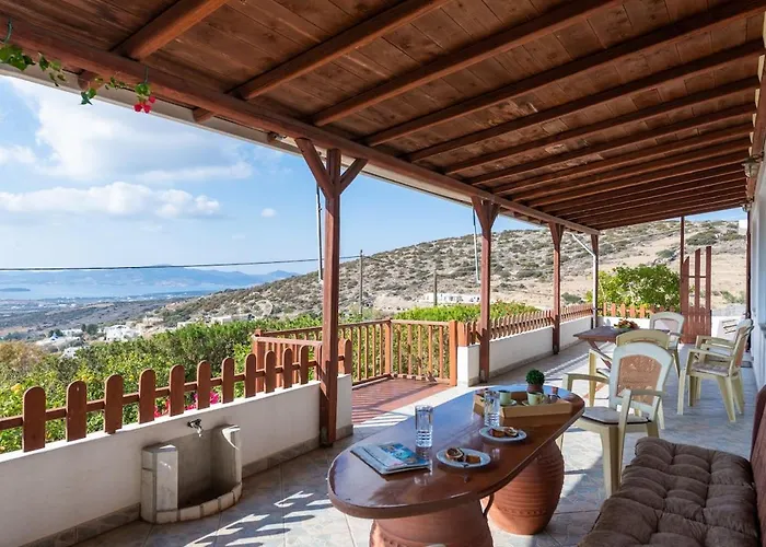 Vakantiehuis The Eagle's Nest House Kamari (Paros)