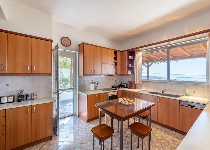 The Eagle's Nest House *