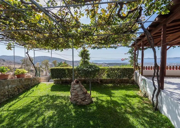 Semesterbostad The Eagle's Nest House Kamari (Paros)