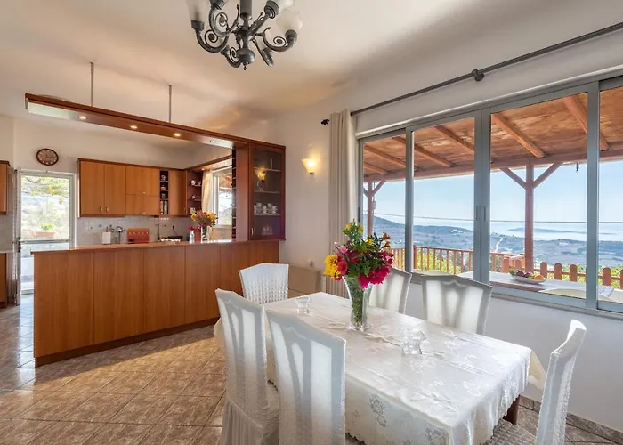 The Eagle's Nest House Vakantiehuis Kamari (Paros)